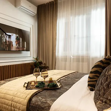 Apartment Qult - Jumanji Bucharest