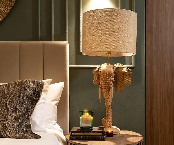 Qult - Jumanji Appartement Boekarest