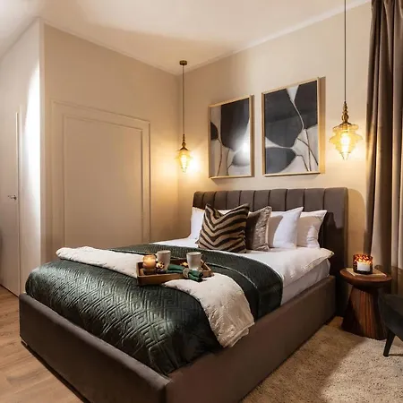 Qult - Jumanji Apartman Bukarest